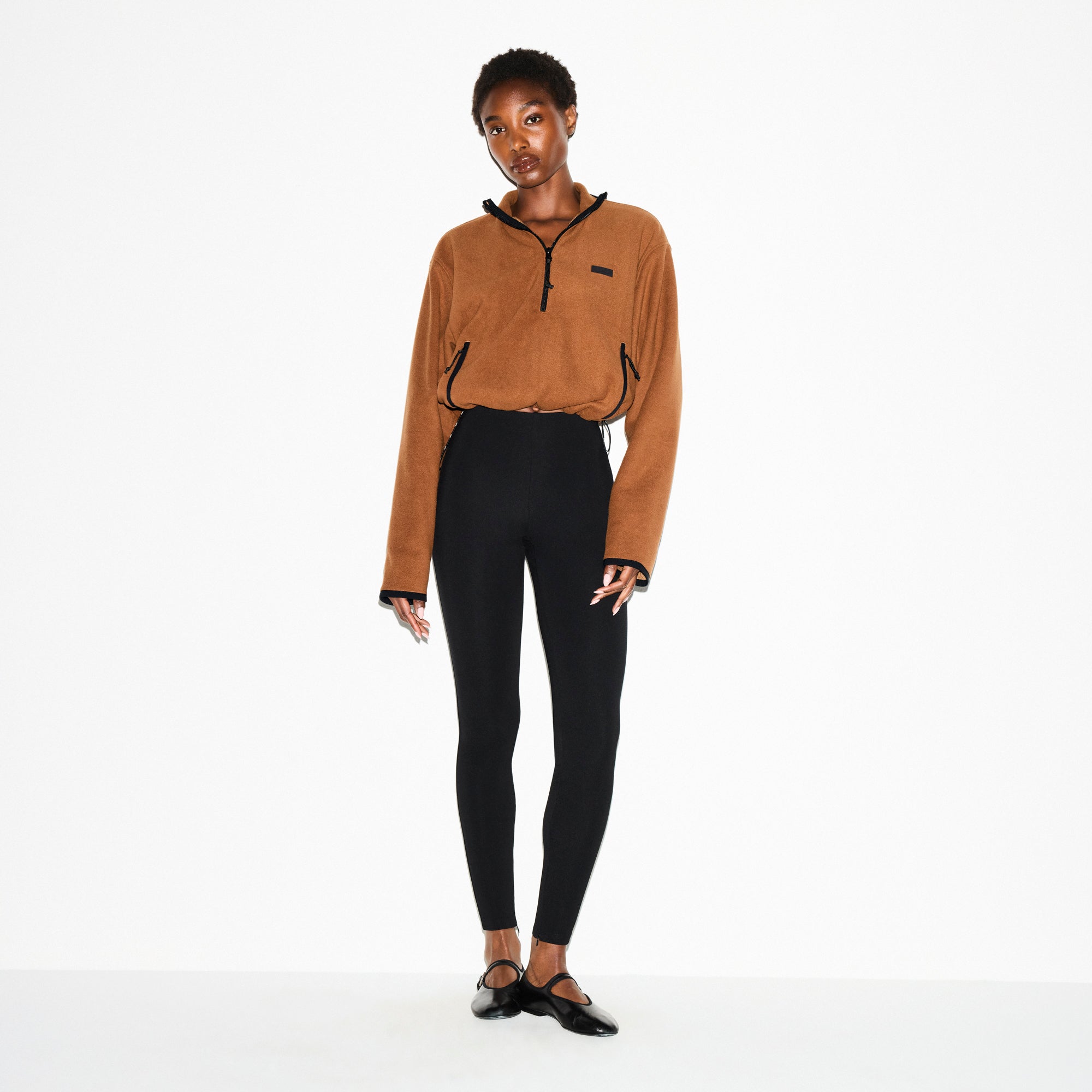 HALF ZIP PULLOVER