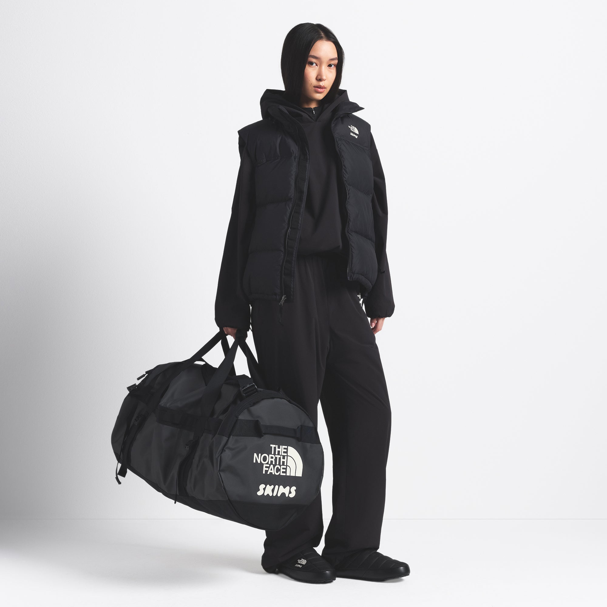 LARGE BASE CAMP DUFFLE BAG
