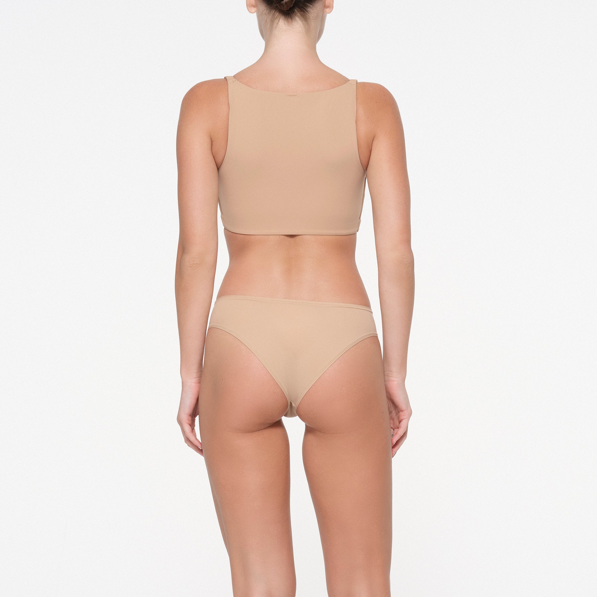 BACK SMOOTHING FULL COVERAGE BRA - Image 3
