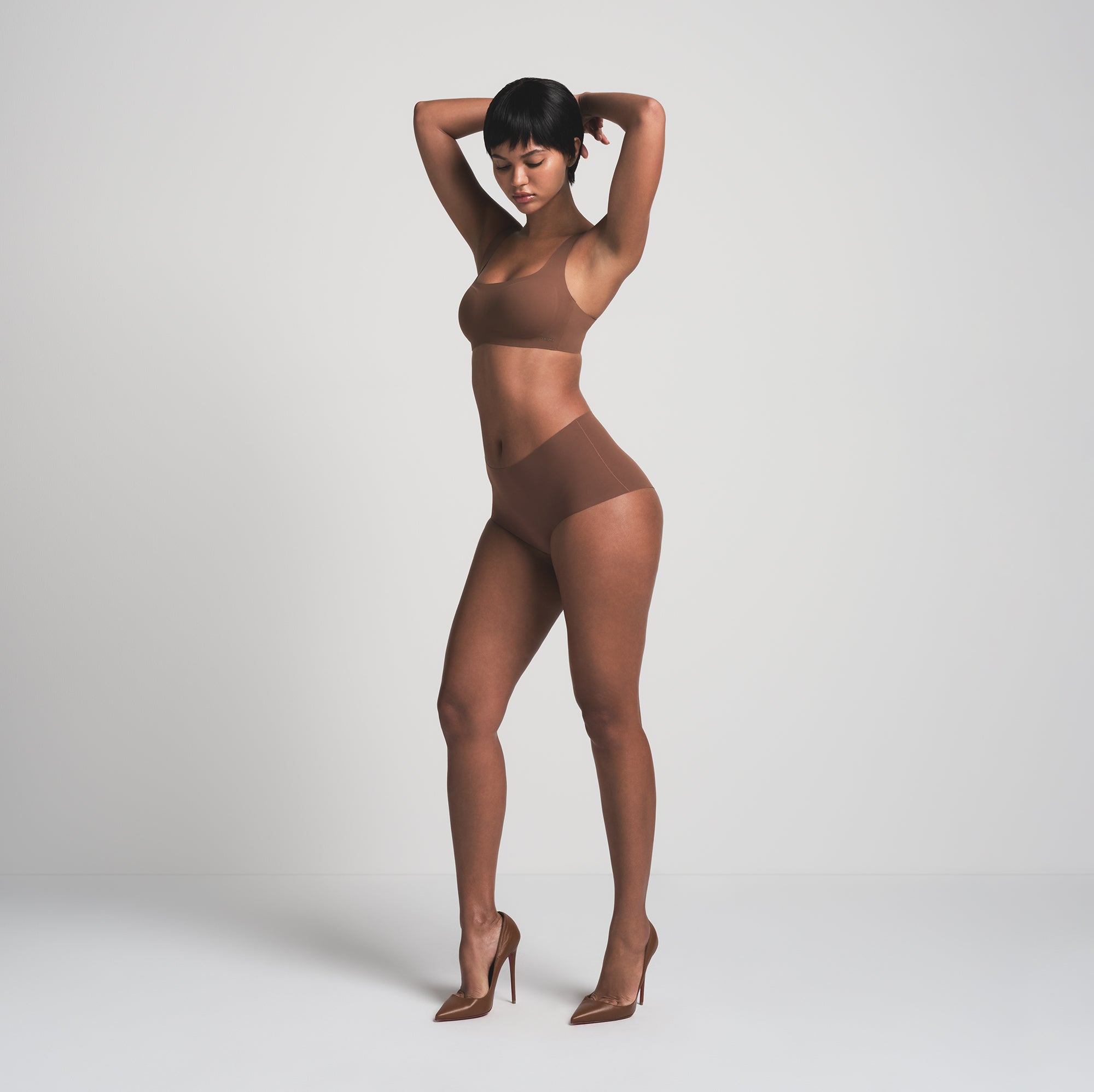 SCOOP BRALETTE - Image 3