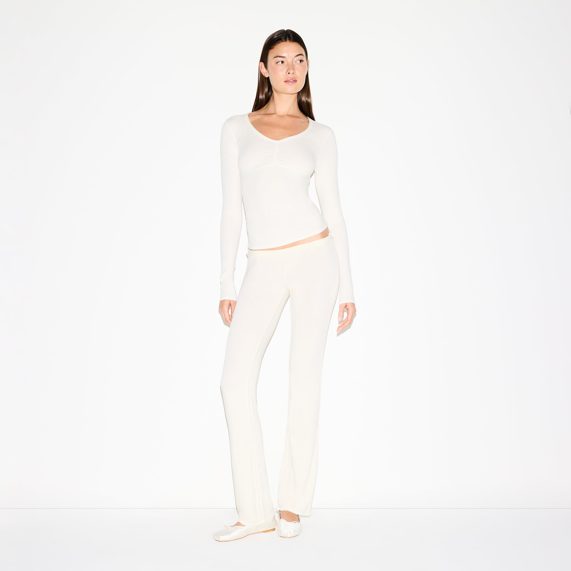 SHIRRED BUST LONG SLEEVE
