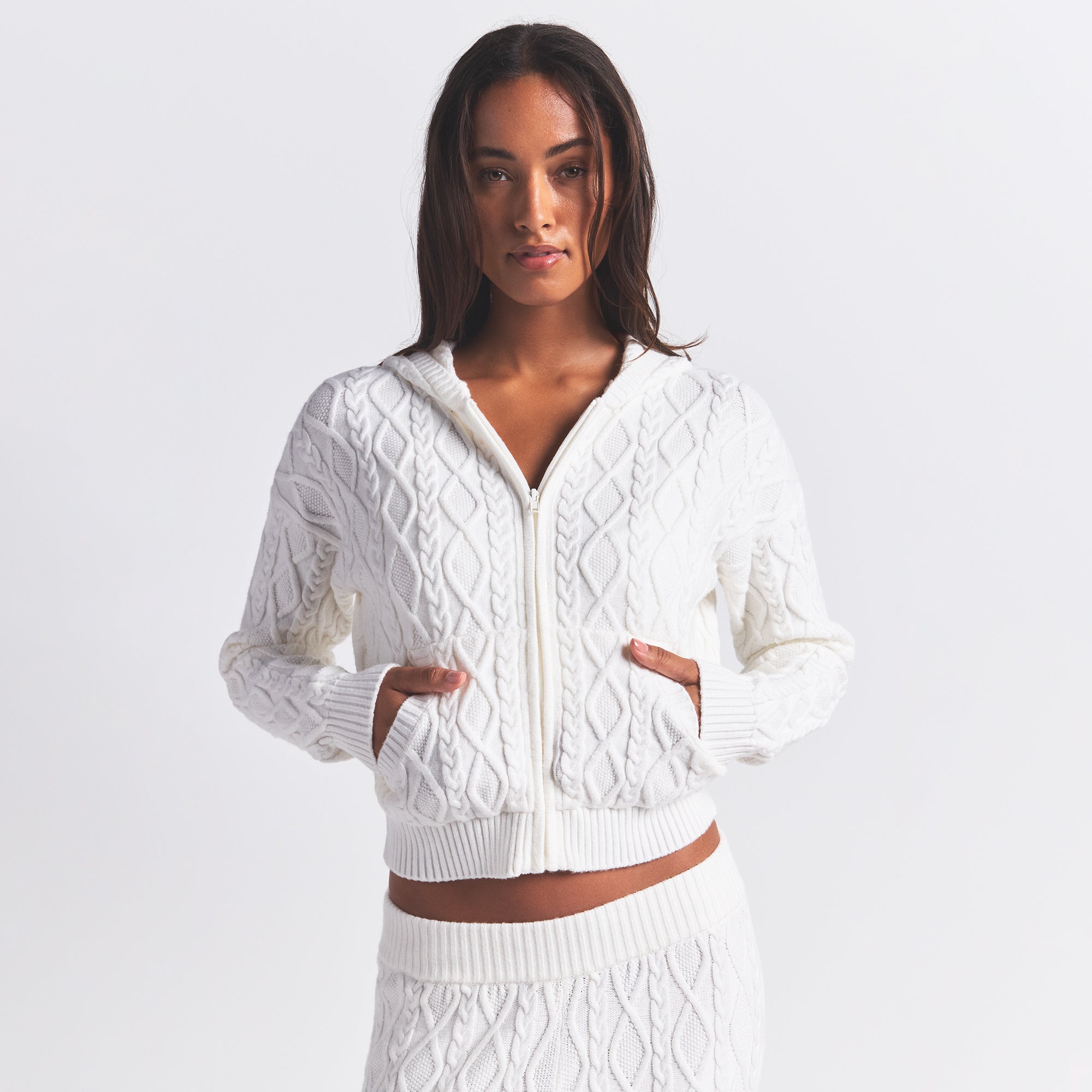 CABLE KNIT SHRUNKEN ZIP UP HOODIE - Image 5