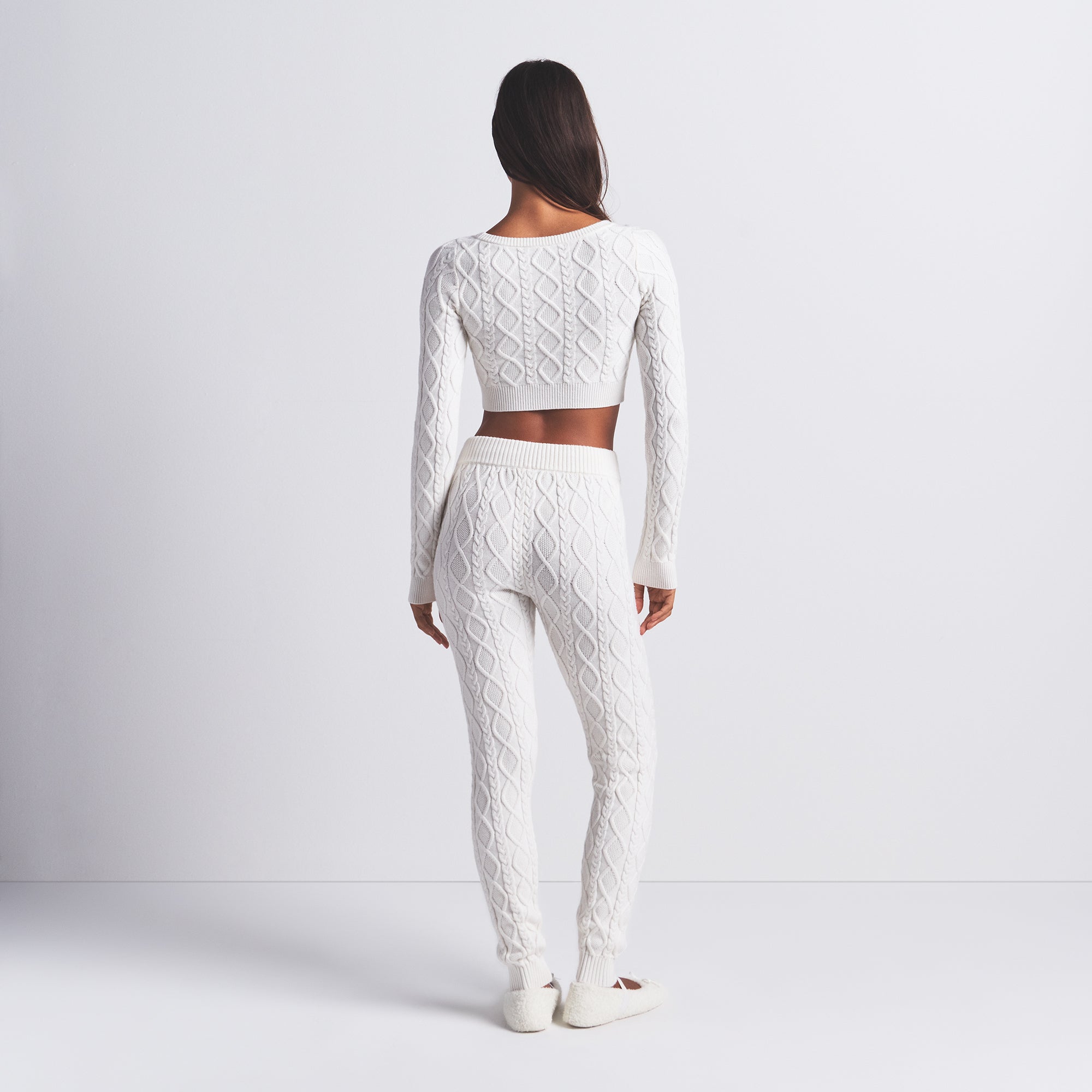 CABLE KNIT CROPPED CARDIGAN - Image 4