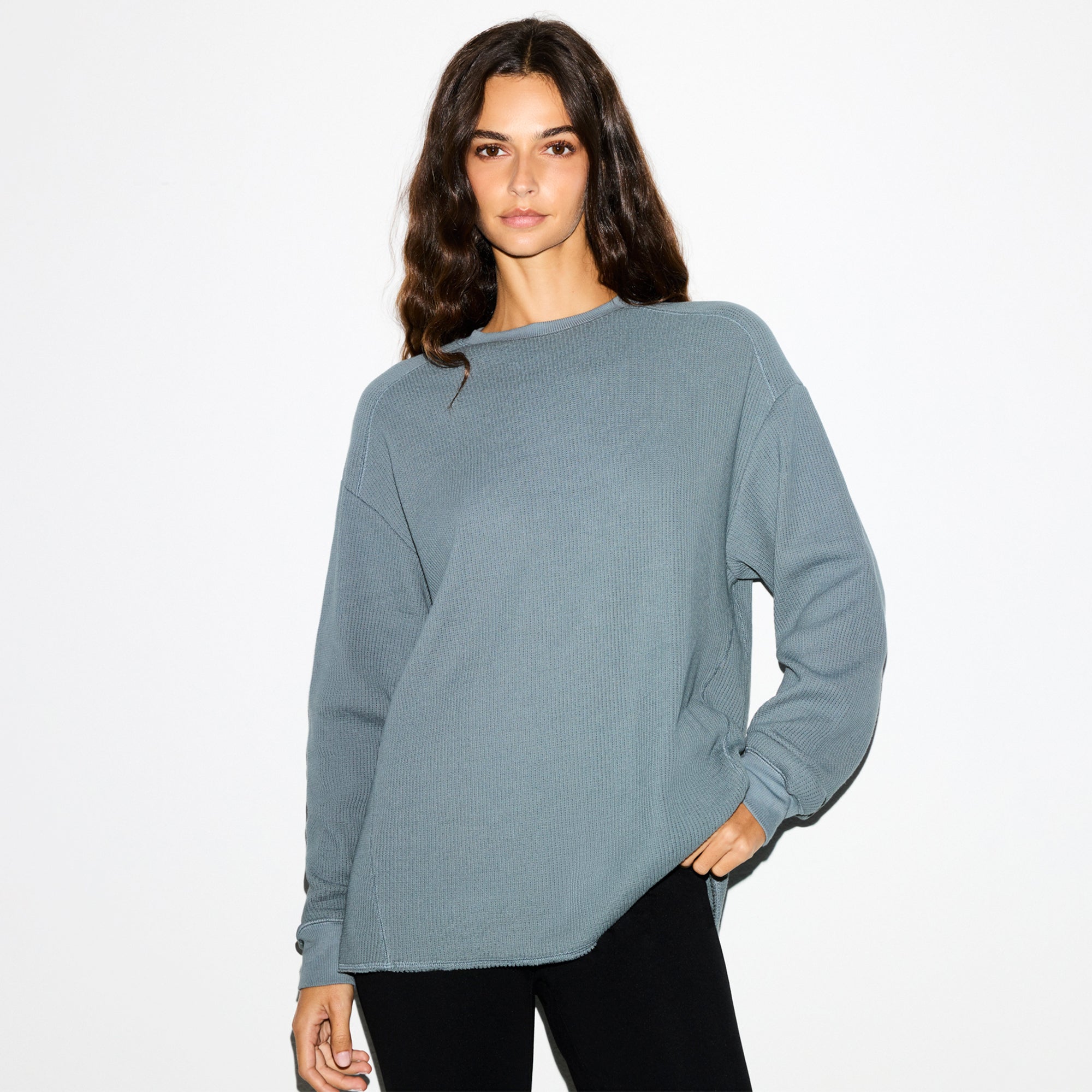 OVERSIZED CREWNECK - Image 2