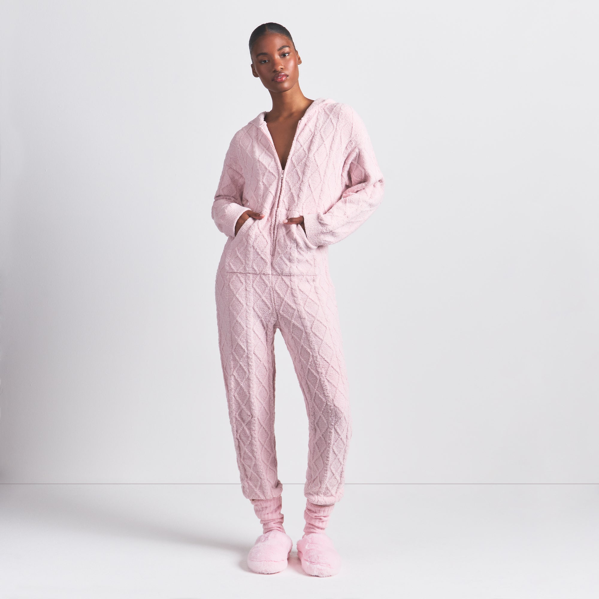 CABLEKNIT ONESIE