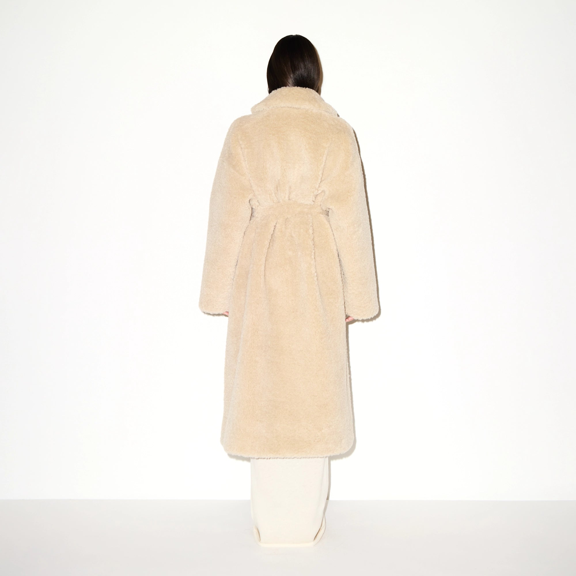 OVERSIZED LONG COAT - Image 3
