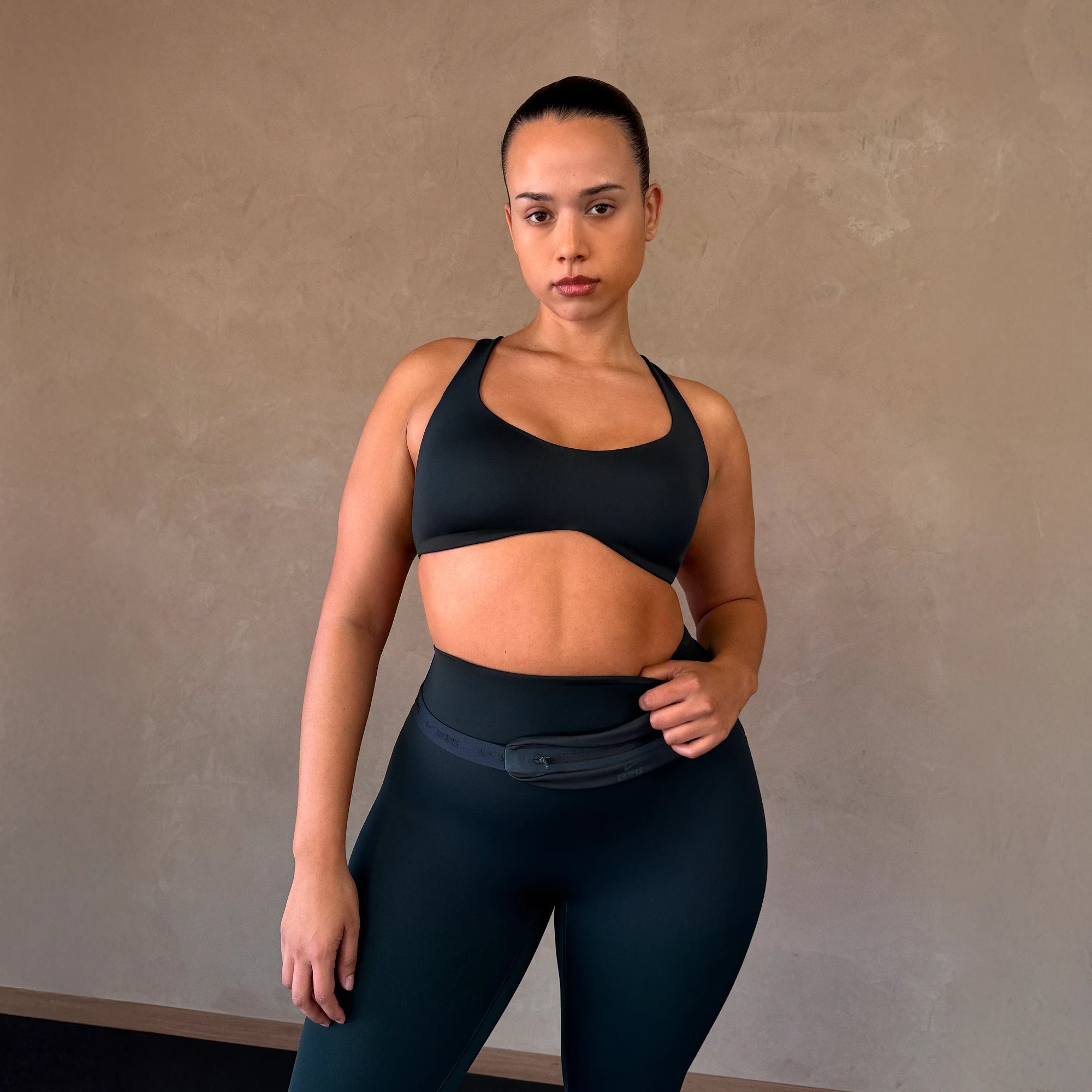 SHAPING SCOOP BRA - Image 8
