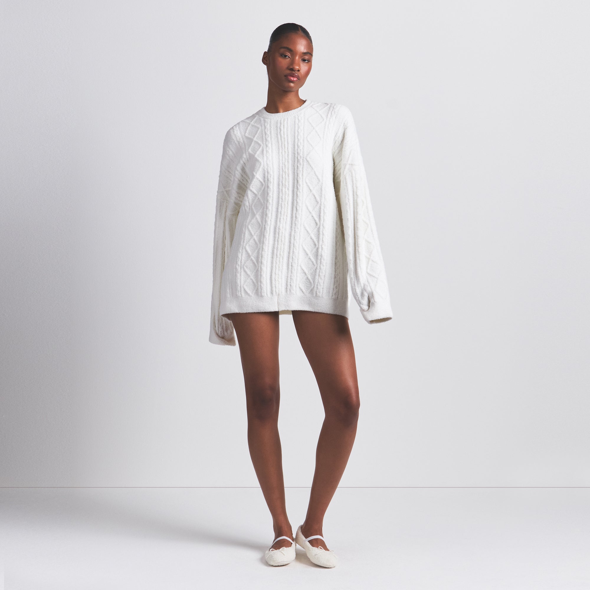 OVERSIZED CABLEKNIT CREWNECK PULLOVER