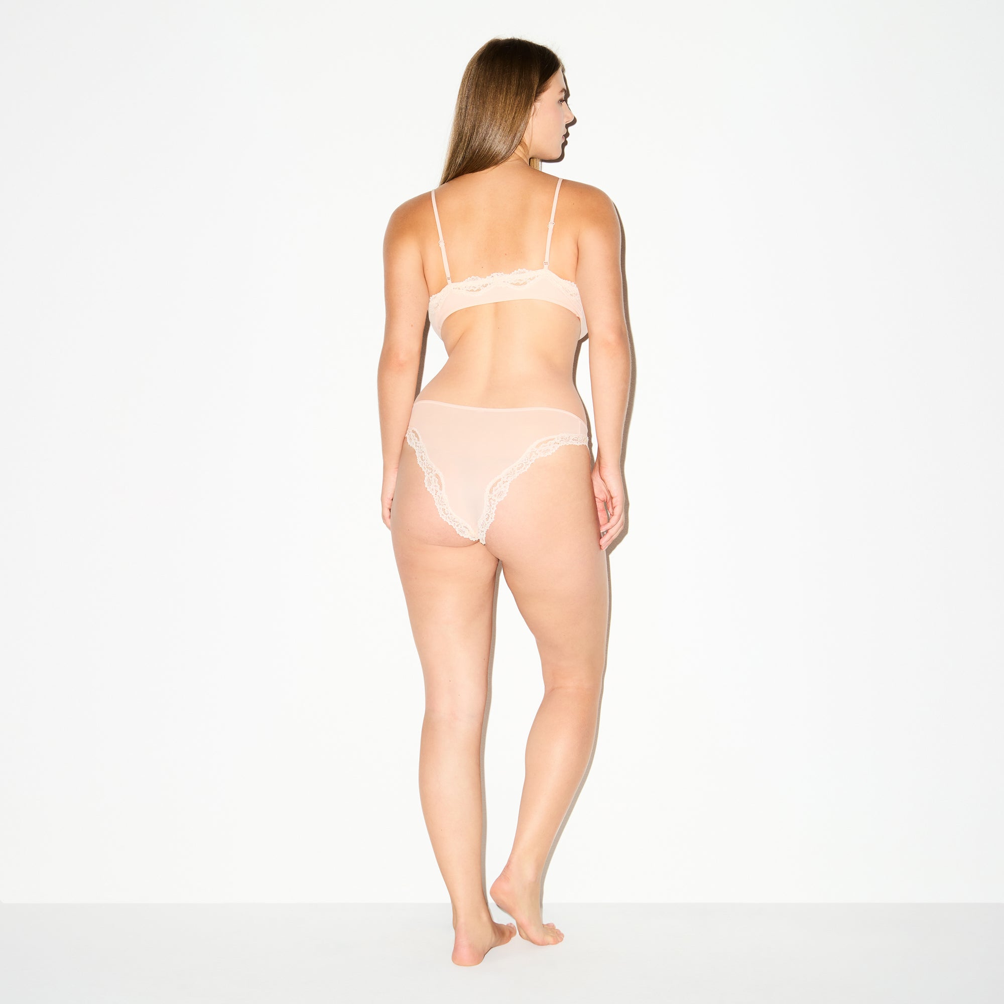 TANGA - Image 4
