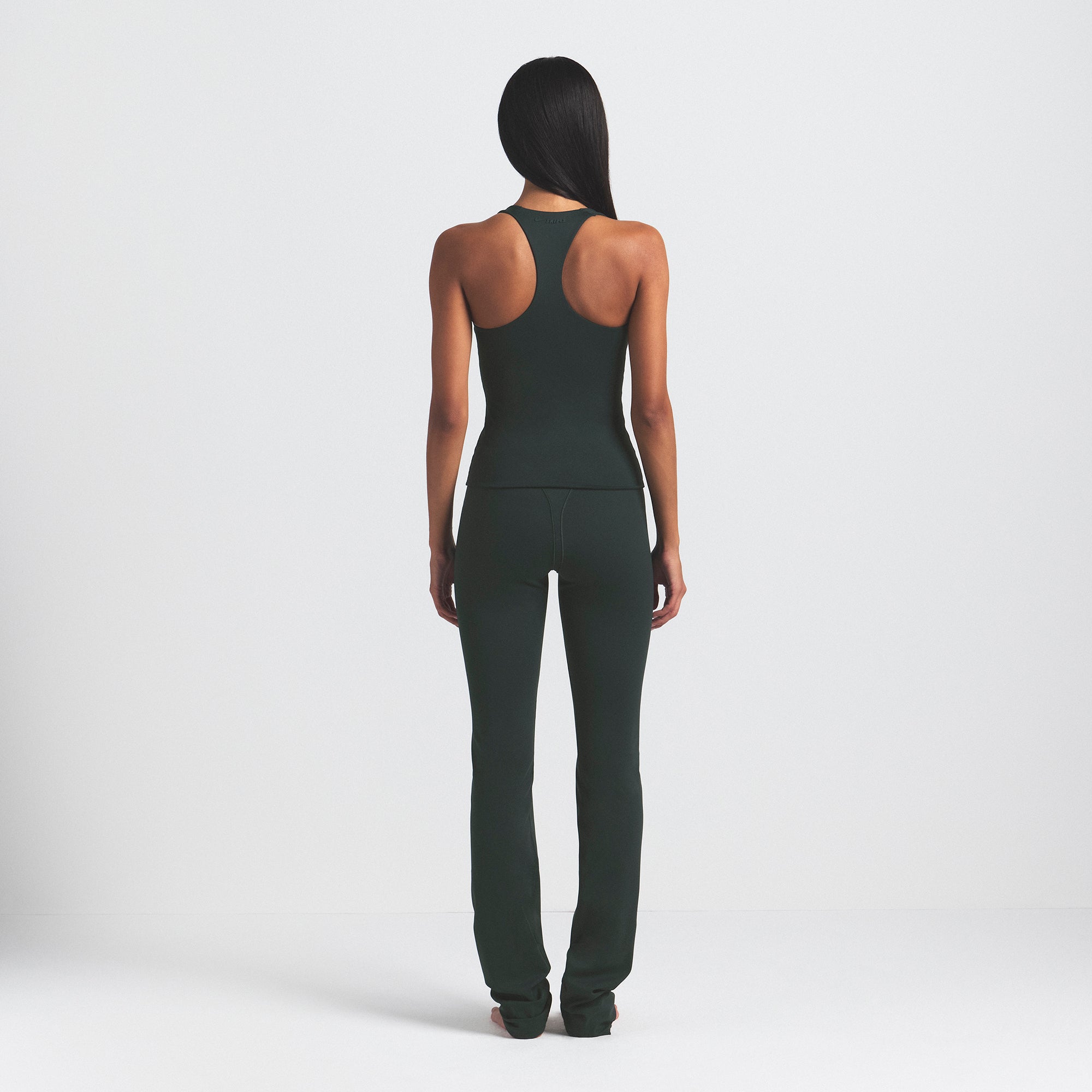 V-LINE 39" STRAIGHT LEGGING - Image 3