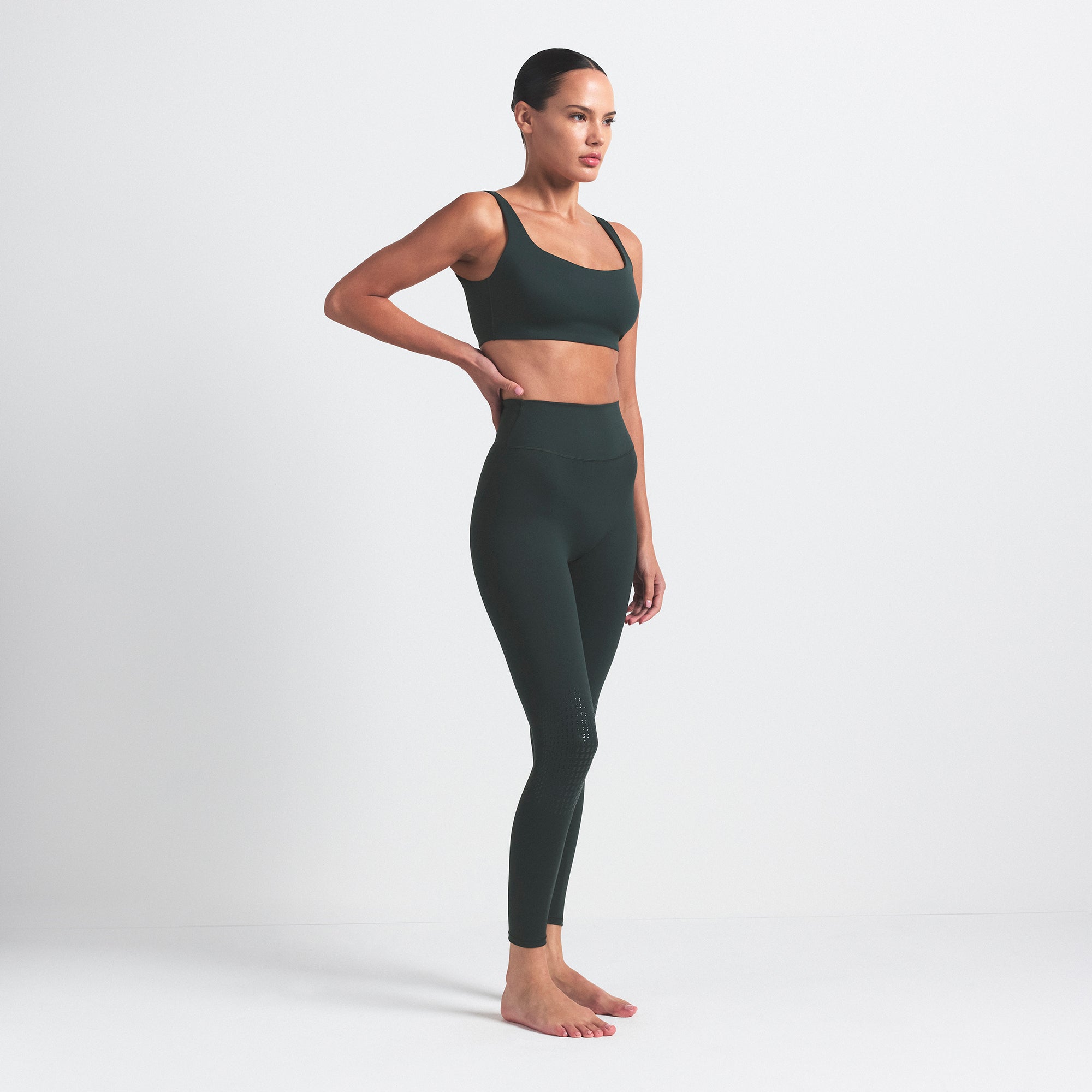 KNEE GRIP 26" LEGGING - Image 4
