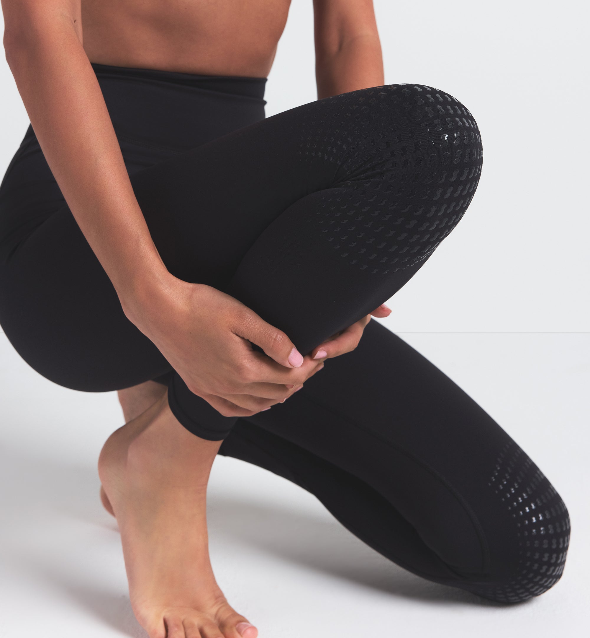 KNEE GRIP 26" LEGGING - Image 2