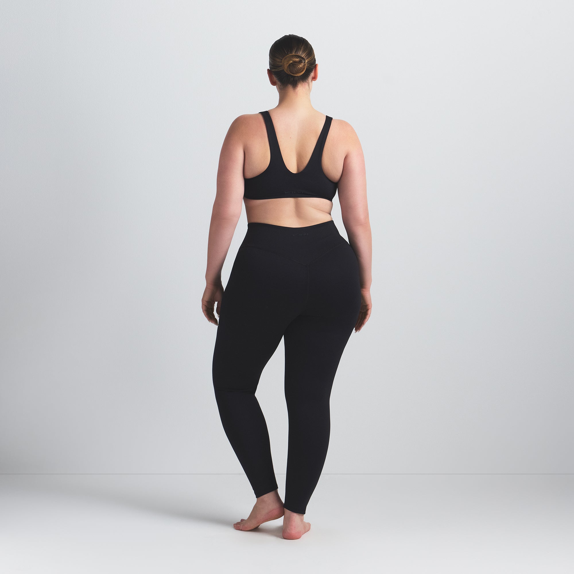 KNEE GRIP 26" LEGGING - Image 7
