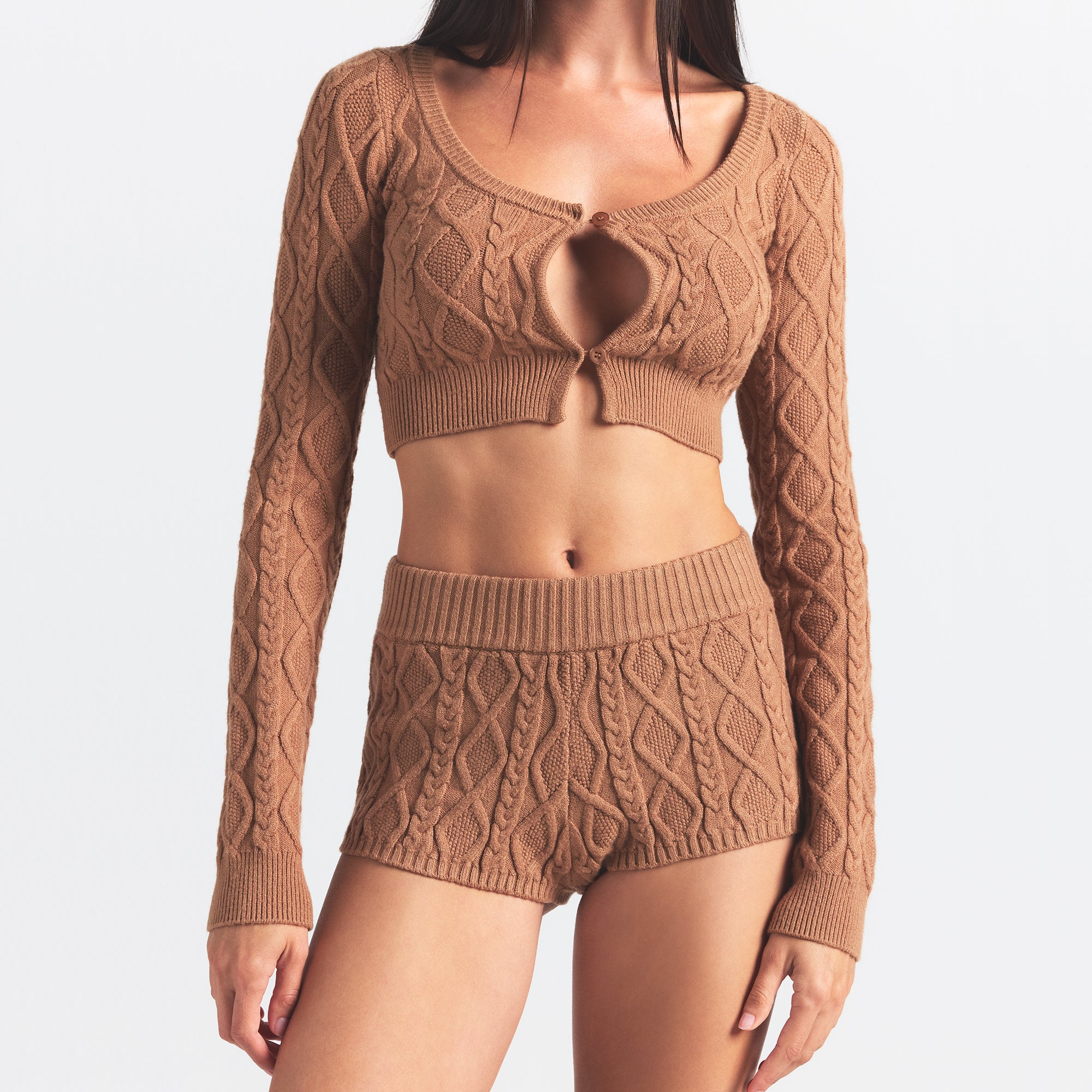 CABLE KNIT SHORT - Image 2