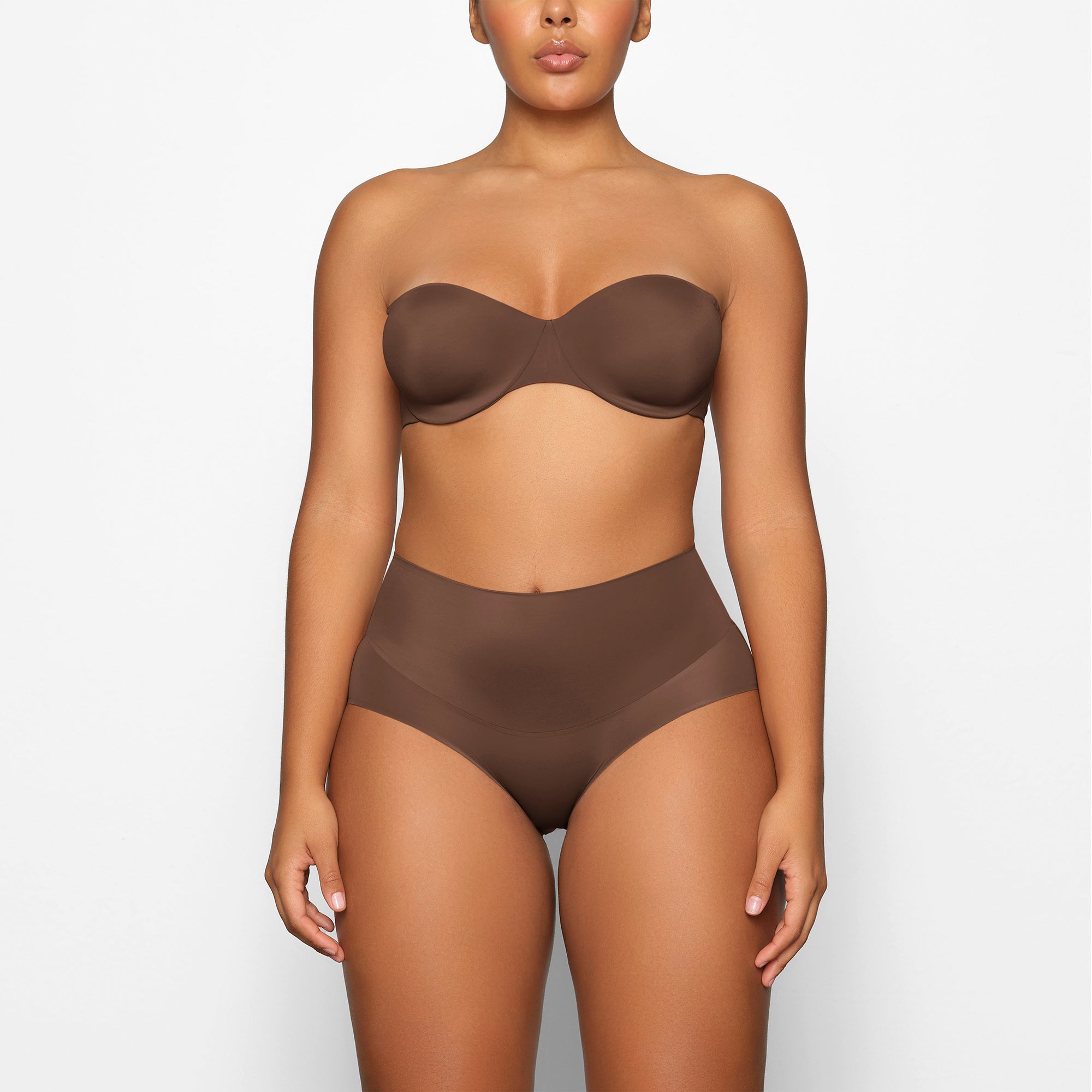 UNLINED STRAPLESS BRA