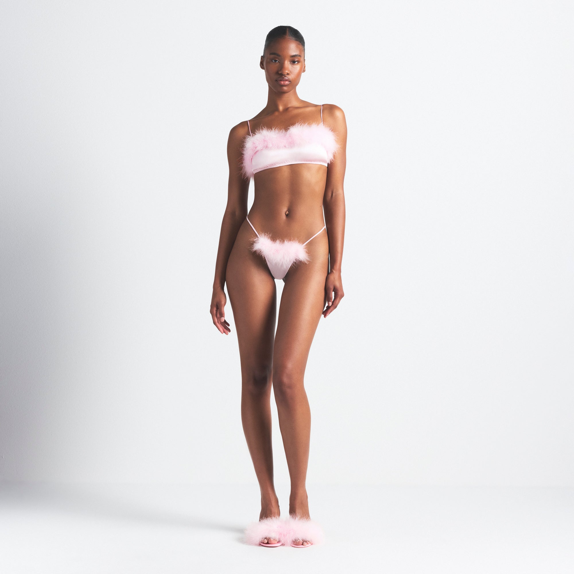 FEATHER TRIM BUTTERFLY THONG