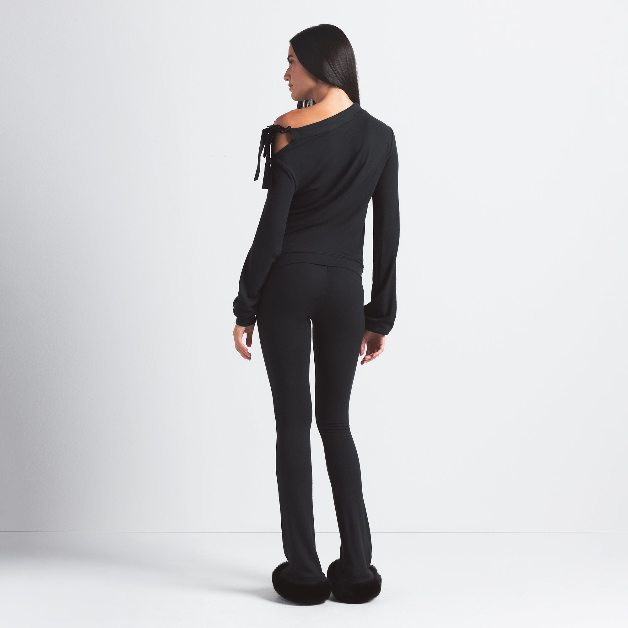 OFF THE SHOULDER TOP - Image 3