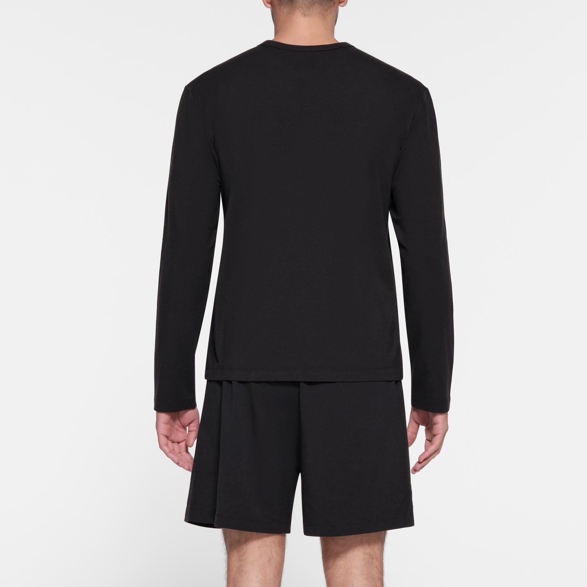 MENS RELAXED LONG SLEEVE T-SHIRT - Image 3