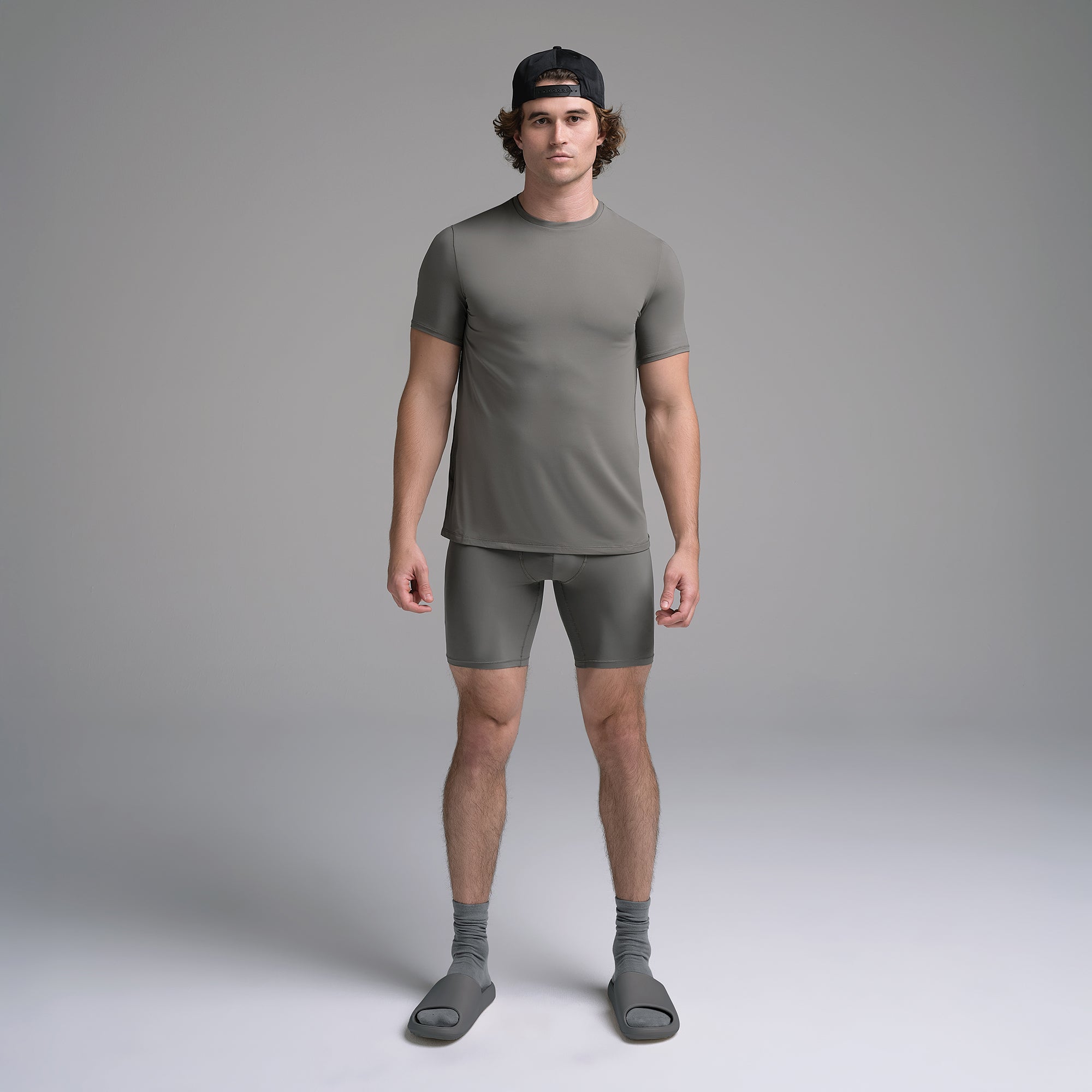 MENS T-SHIRT