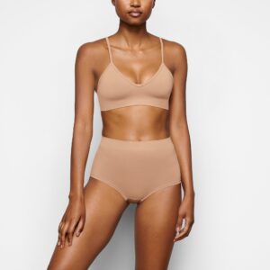 BRALETTE