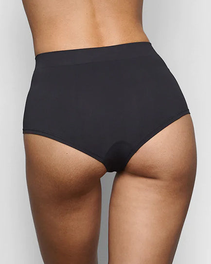 BOY SHORT - Image 5