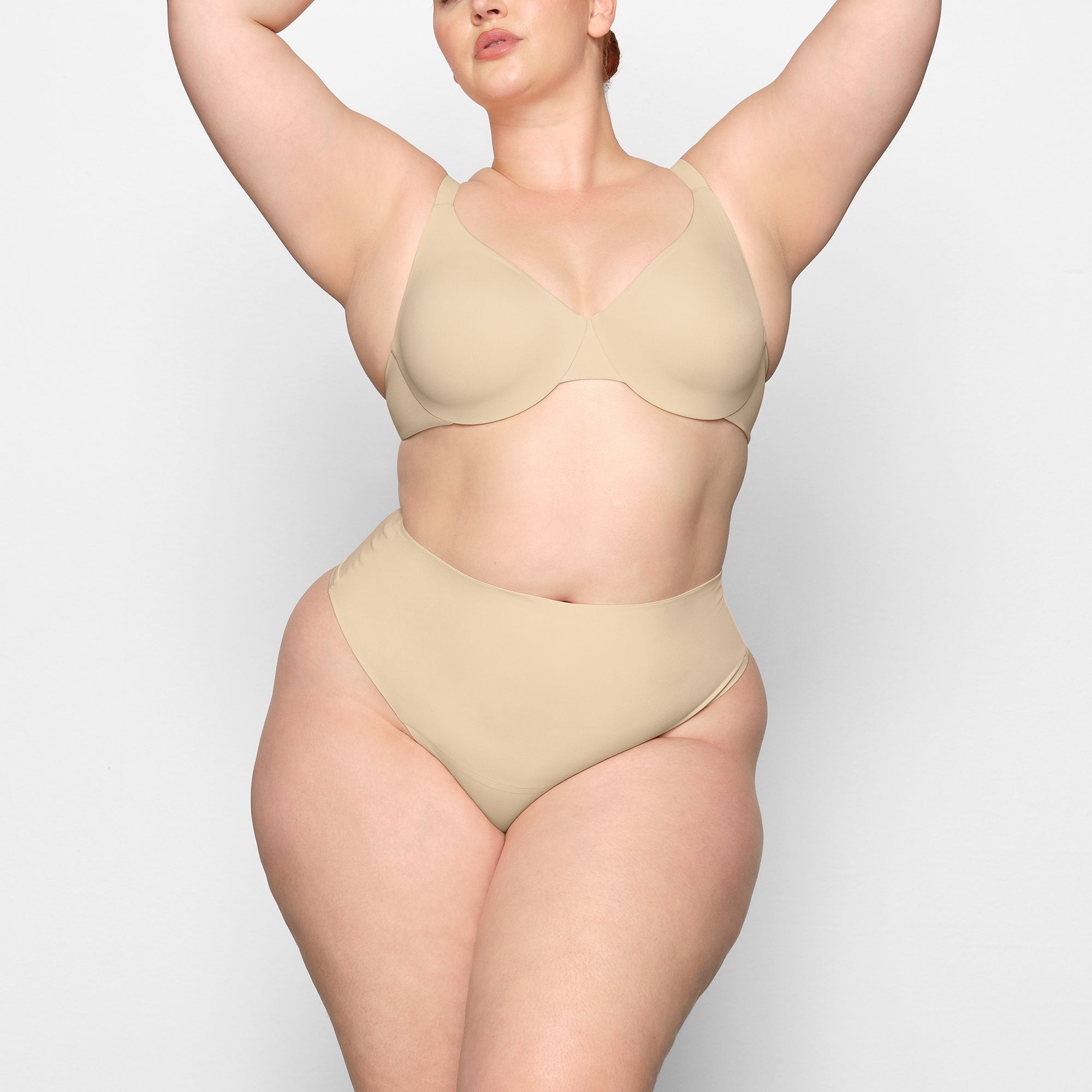HIGH-WAISTED THONG